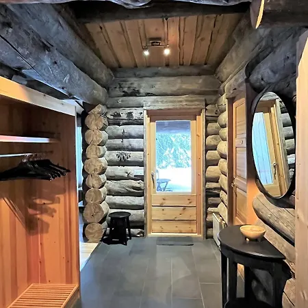 Sivakka Apartman *